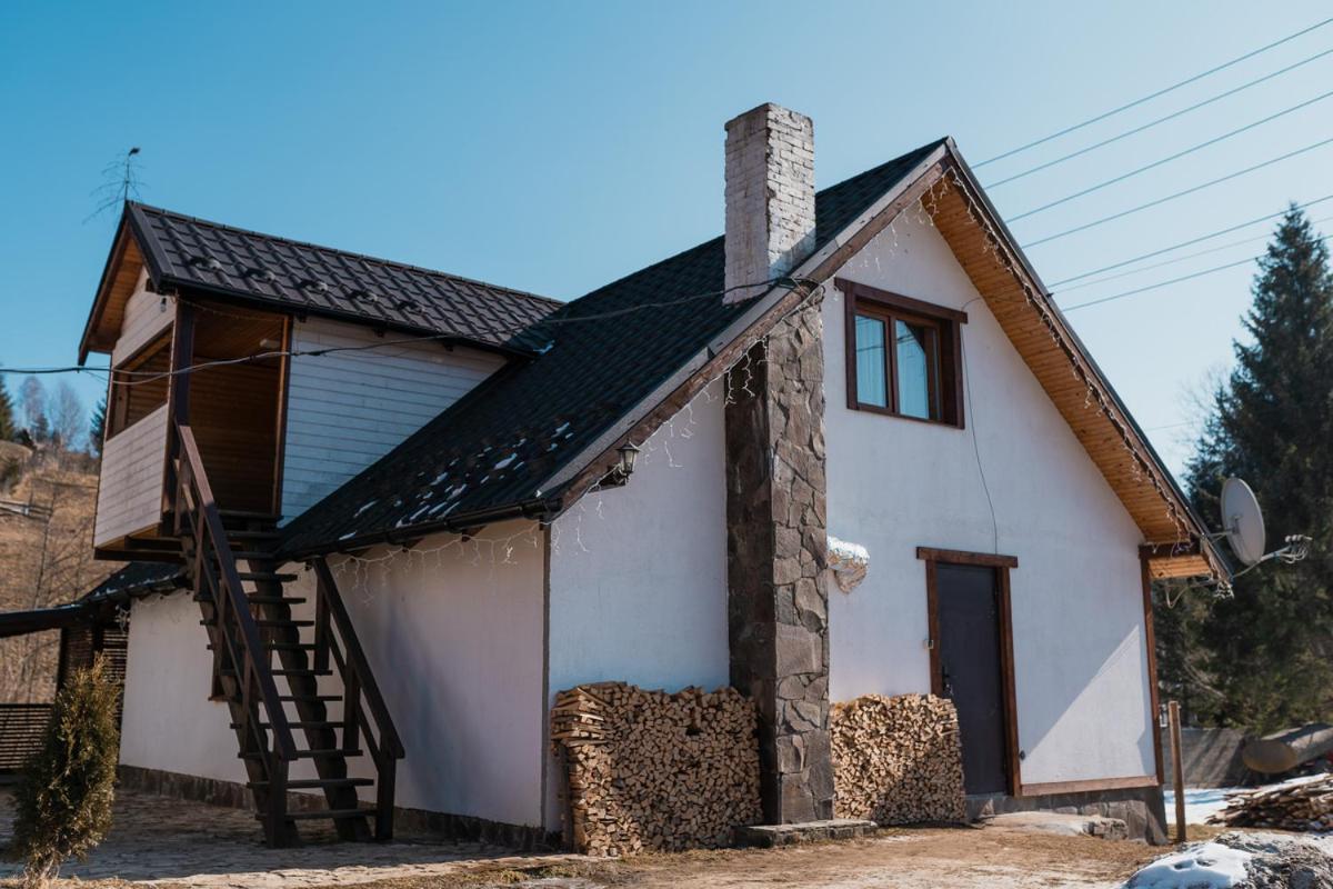 Відпочинковий Комплекс "Alpha Plus" Yablunytsya Eksteriør billede